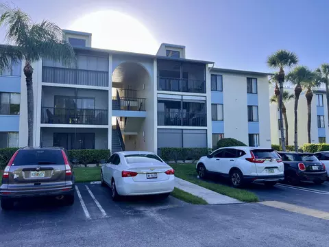 1111 Green Pine Blvd #G3, West Palm Beach, FL 33409