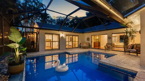 11220 NW 45th St, Coral Springs, FL 33065