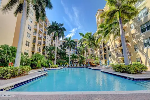 1801 N Flagler Dr #727, West Palm Beach, FL 33407