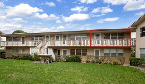 322 Windsor N, West Palm Beach, FL 33417