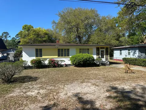 5246 Polan Ln, Jacksonville, FL 32209