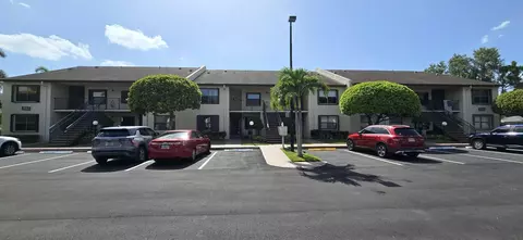 7843 Willow Spring Dr #613, Lake Worth, FL 33467