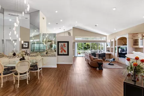 6070 Terra Mere Cir, Boynton Beach, FL 33437
