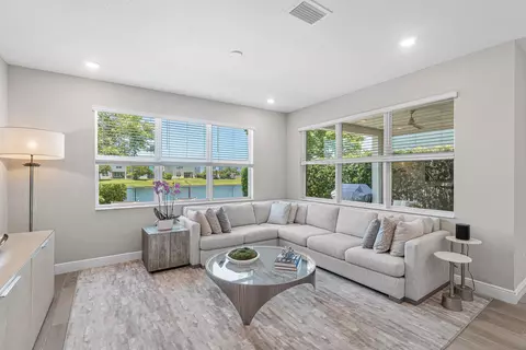 Living - 1091 Verde Ct, Lighthouse Point, FL 33064 photo 1 of 4