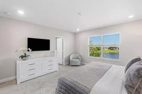 Bedroom - 1091 Verde Ct, Lighthouse Point, FL 33064 photo 3 of 6