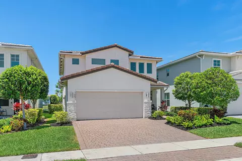 Exterior - 1091 Verde Ct, Lighthouse Point, FL 33064 photo 7 of 9