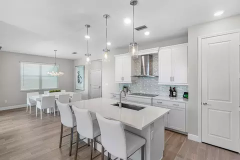 Kitchen - 1091 Verde Ct, Lighthouse Point, FL 33064 photo 5 of 5