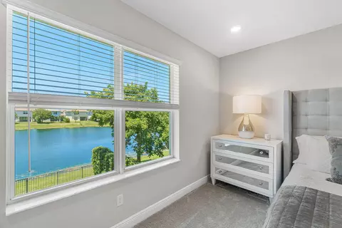 Bedroom - 1091 Verde Ct, Lighthouse Point, FL 33064 photo 5 of 6