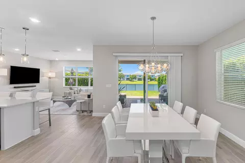 Dining - 1091 Verde Ct, Lighthouse Point, FL 33064 photo 3 of 4