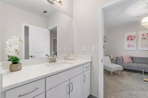 Bath - 1091 Verde Ct, Lighthouse Point, FL 33064 photo 5 of 8