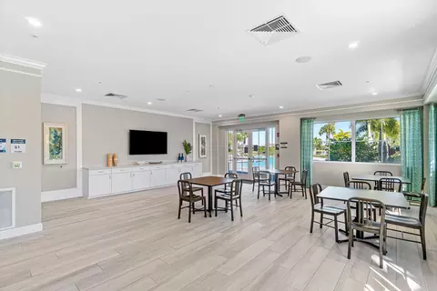 Dining - 1091 Verde Ct, Lighthouse Point, FL 33064 photo 4 of 4