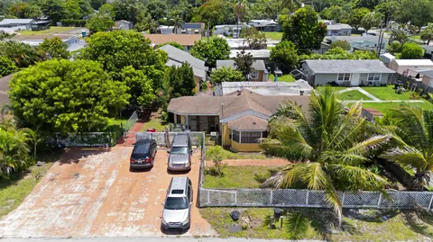 4373 Venus Ave, West Palm Beach, FL 33406