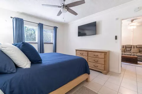 Bedroom - 2050 NE 39th St #211E, Lighthouse Point, FL 33064 photo 1 of 4