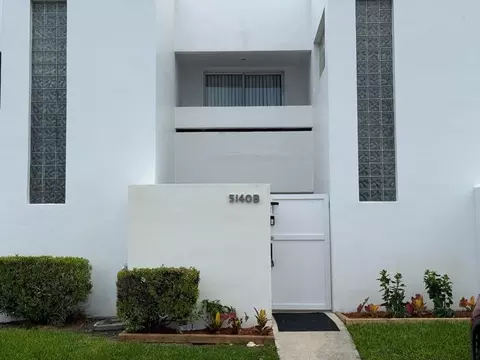 5140 Elmhurst Rd #B, West Palm Beach, FL 33417
