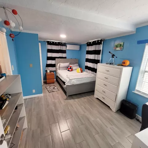 Bedroom - 208 Edmund St, Jupiter, FL 33458 photo 3 of 3