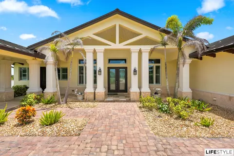 2990 Johnston Rd, Fort Pierce, FL 34951
