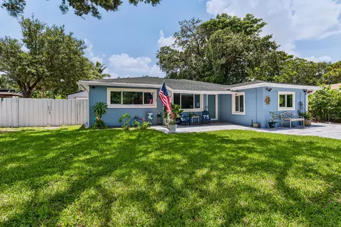 3220 SW 16th Ct, Fort Lauderdale, FL 33312