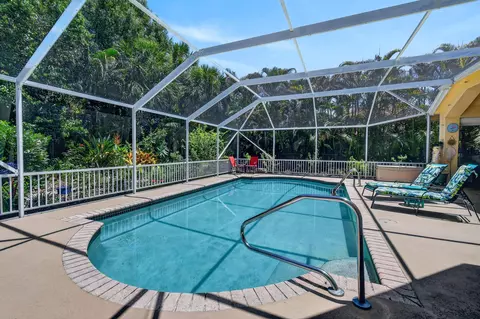 Exterior - 153 N River Dr E, Jupiter, FL 33458 photo 4 of 17