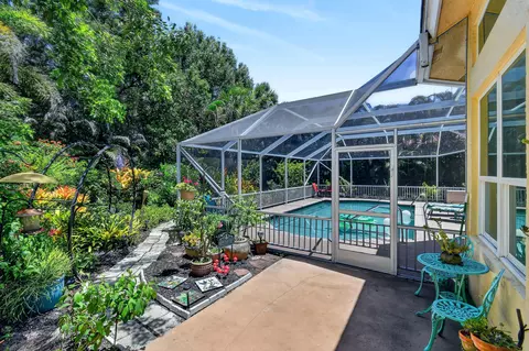 Exterior - 153 N River Dr E, Jupiter, FL 33458 photo 12 of 17