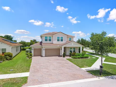 984 Sterling Pine Pl, Loxahatchee, FL 33470