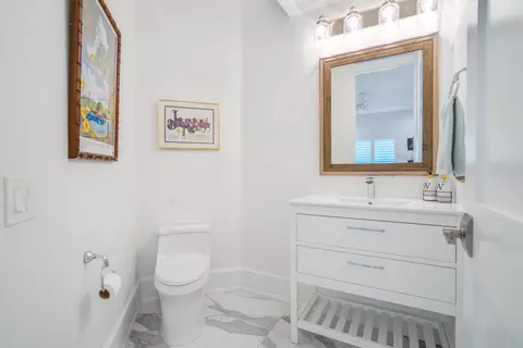 Bath - 6385 SE Baltusrol Ter, Stuart, FL 34997 photo 10 of 10