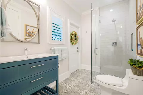 Bath - 6385 SE Baltusrol Ter, Stuart, FL 34997 photo 8 of 10