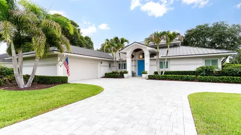 Exterior - 6385 SE Baltusrol Ter, Stuart, FL 34997 photo 2 of 7