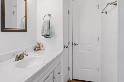 Bath - 2522 SE 29th St, Okeechobee, FL 34974 photo 1 of 4