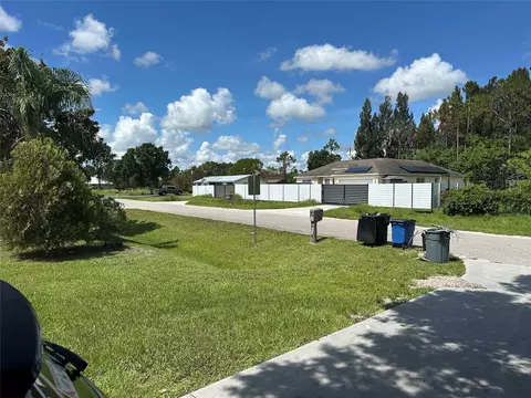 Exterior - 3422 NW 26th Ave, Okeechobee, FL 34972 photo 3 of 7