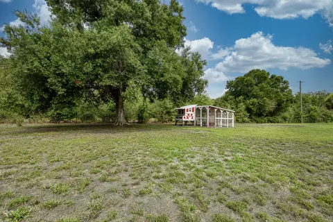 Exterior - 7346 NW 93rd Ct, Okeechobee, FL 34972 photo 10 of 15