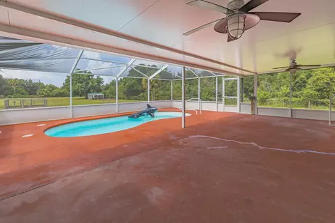 Exterior - 7346 NW 93rd Ct, Okeechobee, FL 34972 photo 2 of 15