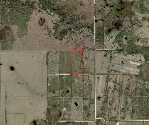 1303 Cabbage Ln, Okeechobee, FL 34974 photo 9