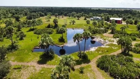 1303 Cabbage Ln, Okeechobee, FL 34974 photo 2
