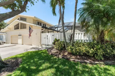 12584 Woodmill Dr, Palm Beach Gardens, FL 33418