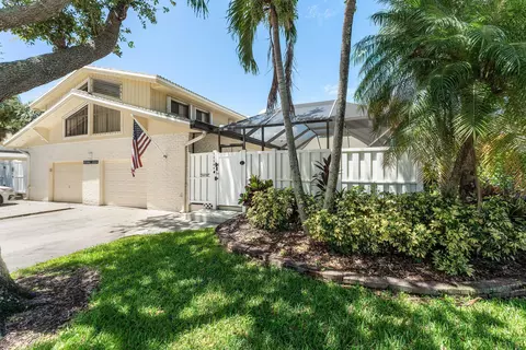 12584 Woodmill Dr, Palm Beach Gardens, FL 33418