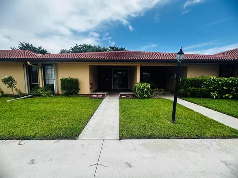 5933 Forest Hill Blvd #3, West Palm Beach, FL 33415