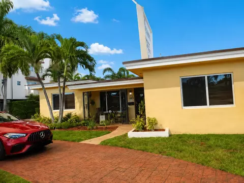 1743 Rodman St, Hollywood, FL 33020