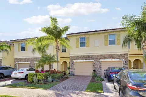 Exterior - 9504 SW Merlin Ct, Stuart, FL 34997 photo 4 of 5