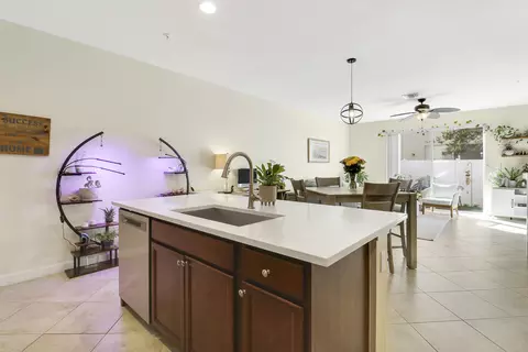 Kitchen - 9504 SW Merlin Ct, Stuart, FL 34997 photo 4 of 5