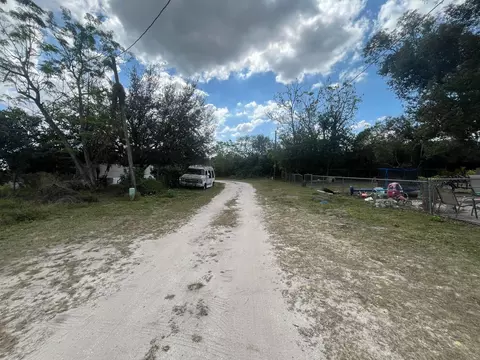 3608 Smithtown Rd, Sebring, FL 33876 photo 4