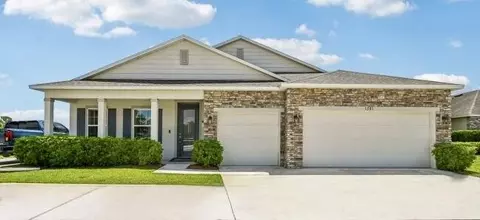 717 Cavern Ter, Sebastian, FL 32958