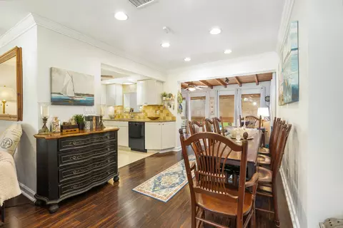 Dining - 414 Pittsburgh Dr, Jupiter, FL 33458 photo 2 of 2