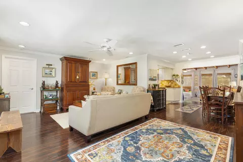 Living - 414 Pittsburgh Dr, Jupiter, FL 33458 photo 2 of 5
