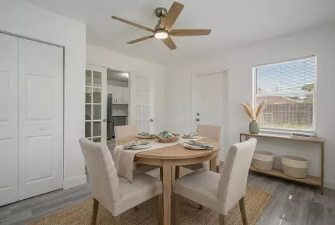 Dining - 911 SE Dolphin Dr, Stuart, FL 34996 photo 1 of 1