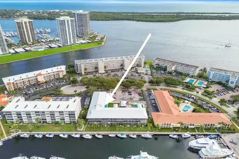 37 Yacht Club Dr #303, North Palm Beach, FL 33408
