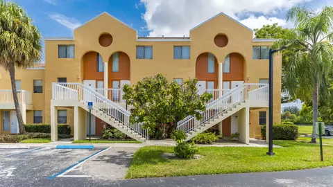 5200 NW 31st Ave #98, Fort Lauderdale, FL 33309