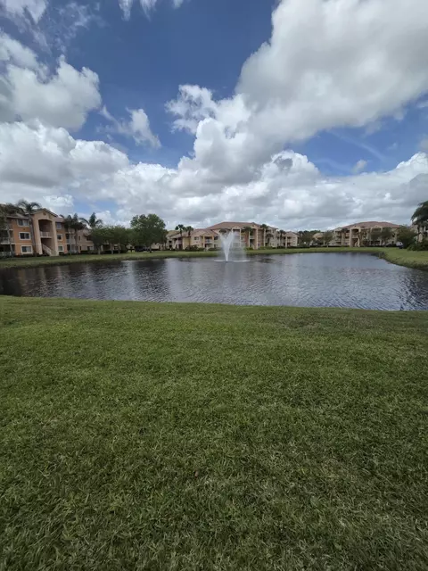 191 SW Palm Dr, Port Saint Lucie, FL 34986