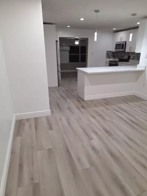 6328 SW 20th St, Miramar, FL 33023