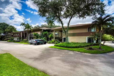 9533 NW 2nd Pl #2-L, Coral Springs, FL 33071