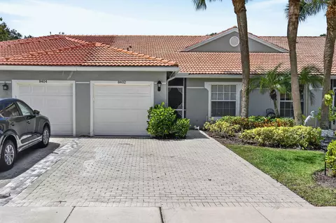 8402 Logia Cir, Boynton Beach, FL 33472